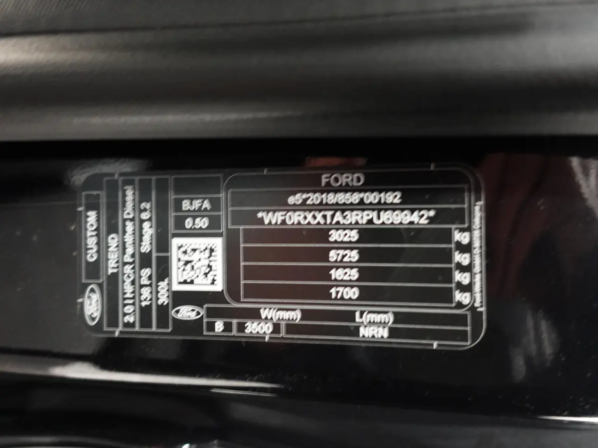 300 2.0 TDCI L2H1 Trend Automaat Airco Navigatie Cruise Parkeersensoren Camera