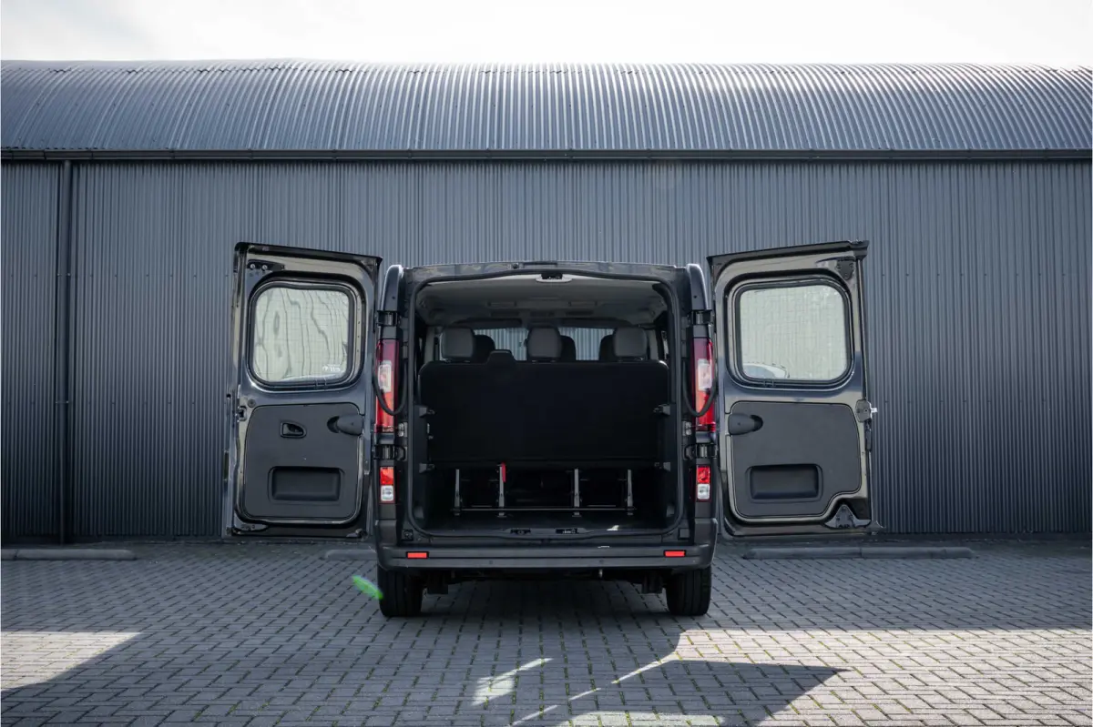 **1.6 dCi 120 | 9-Zits | 1e Eigenaar | Marge Incl. BPM | Camera | Cruise | Navi | Airco**