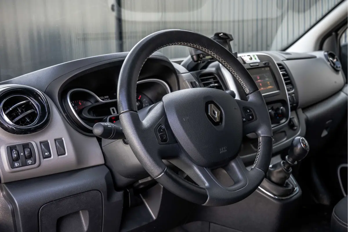 **1.6 dCi 120 | 9-Zits | 1e Eigenaar | Marge Incl. BPM | Camera | Cruise | Navi | Airco**