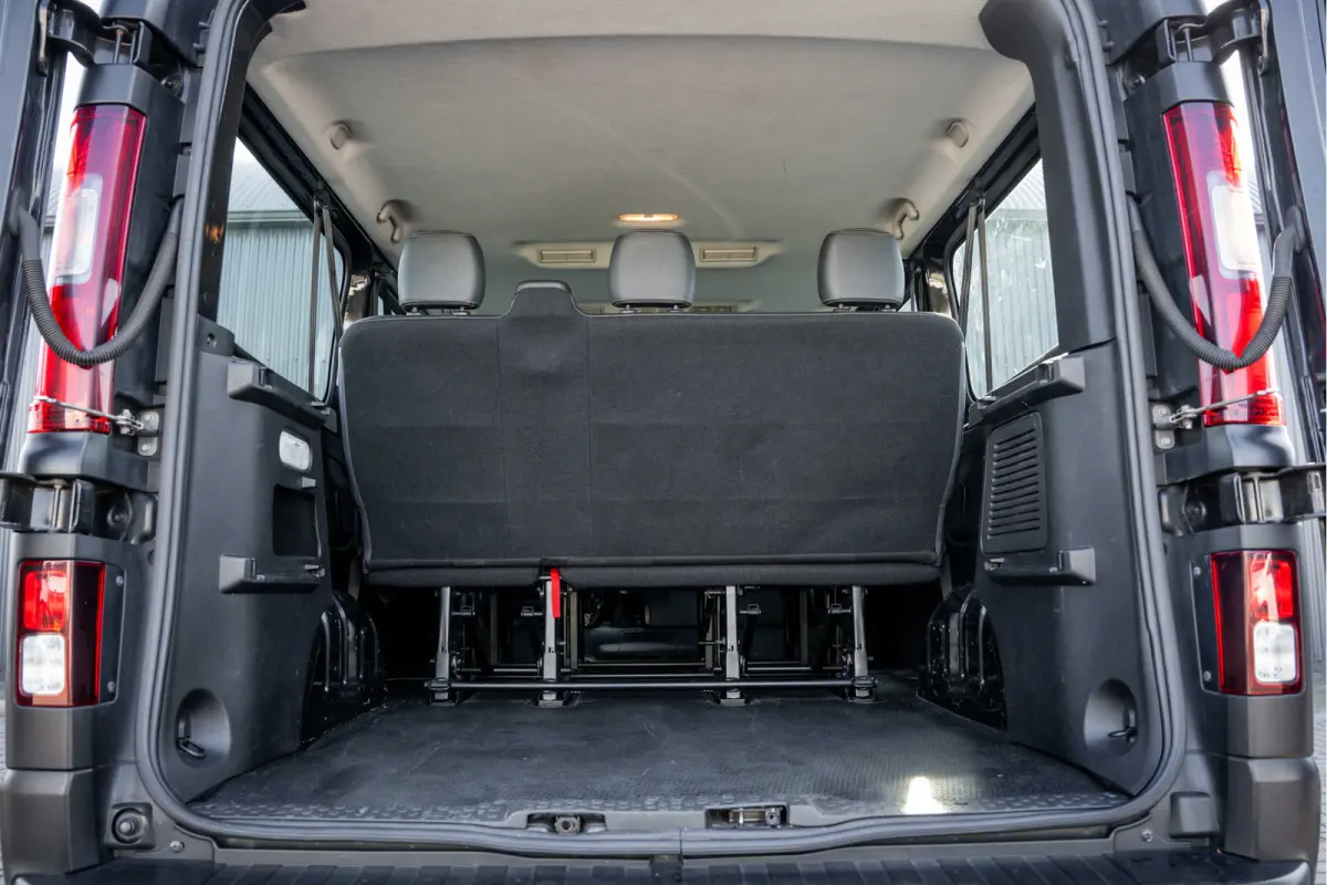 **1.6 dCi 120 | 9-Zits | 1e Eigenaar | Marge Incl. BPM | Camera | Cruise | Navi | Airco**