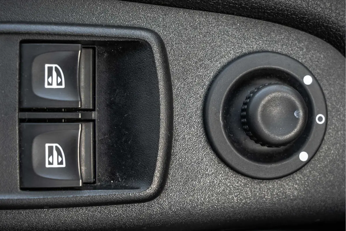 **1.6 dCi 120 | 9-Zits | 1e Eigenaar | Marge Incl. BPM | Camera | Cruise | Navi | Airco**