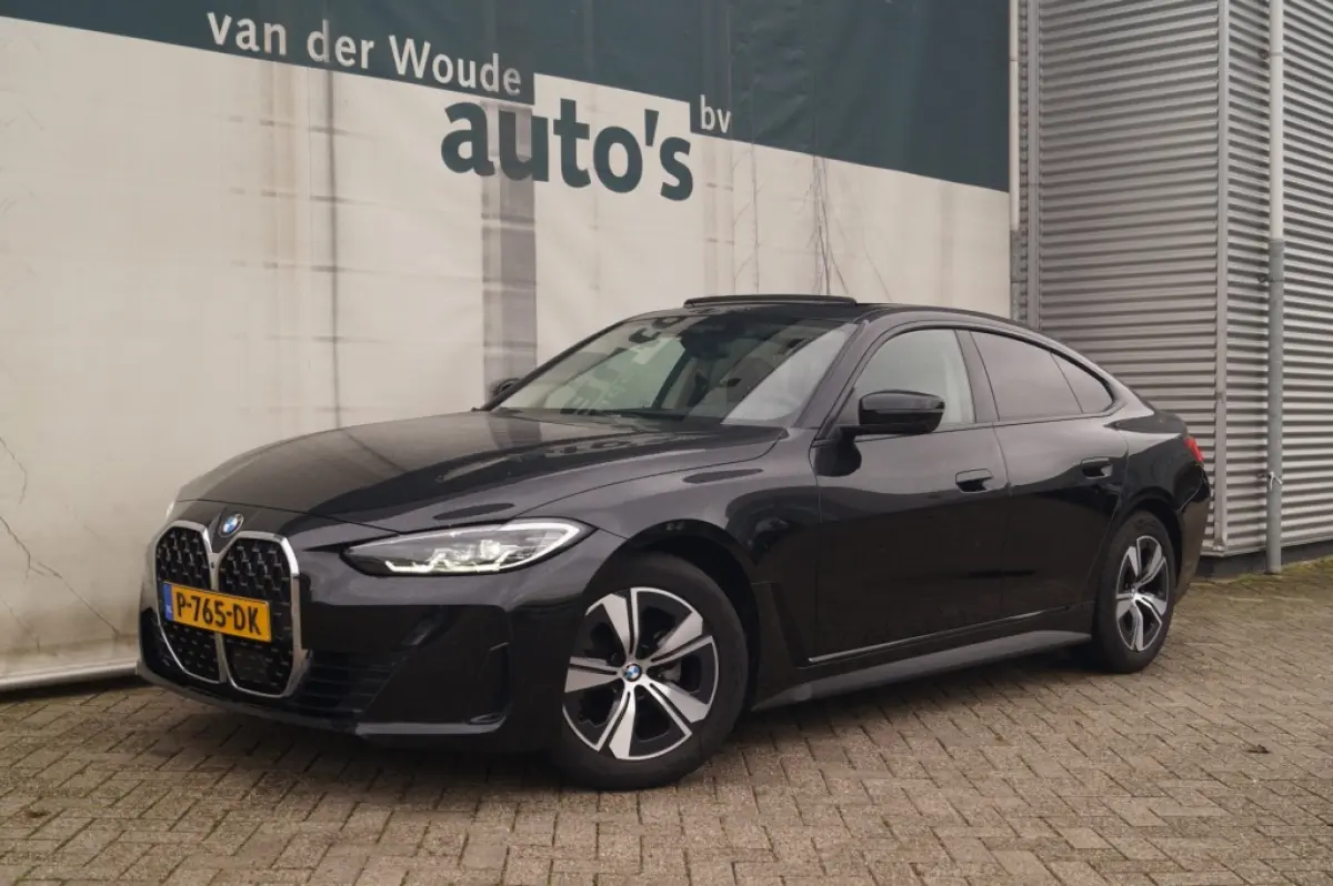 420i Business Edition Plus -PANO-LEER-NAVI-ECC-