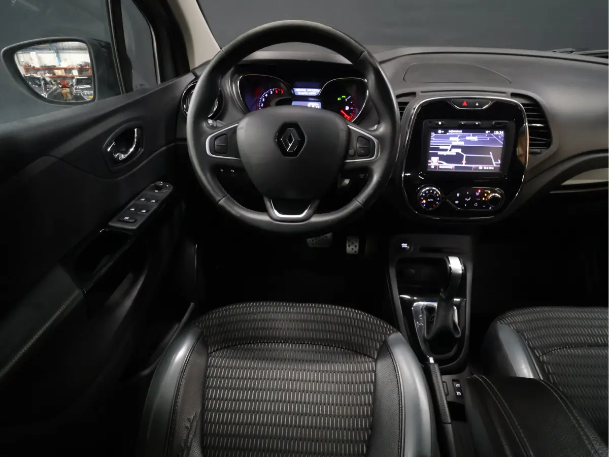 1.2 TCe Dynamique [CAMERA, HALF LEDER, PDC ACHTER, CRUISE CONTROL, BLUETOOTH, CLIMATE CONTROL, NAVIGATIE, NIEUWSTAAT]