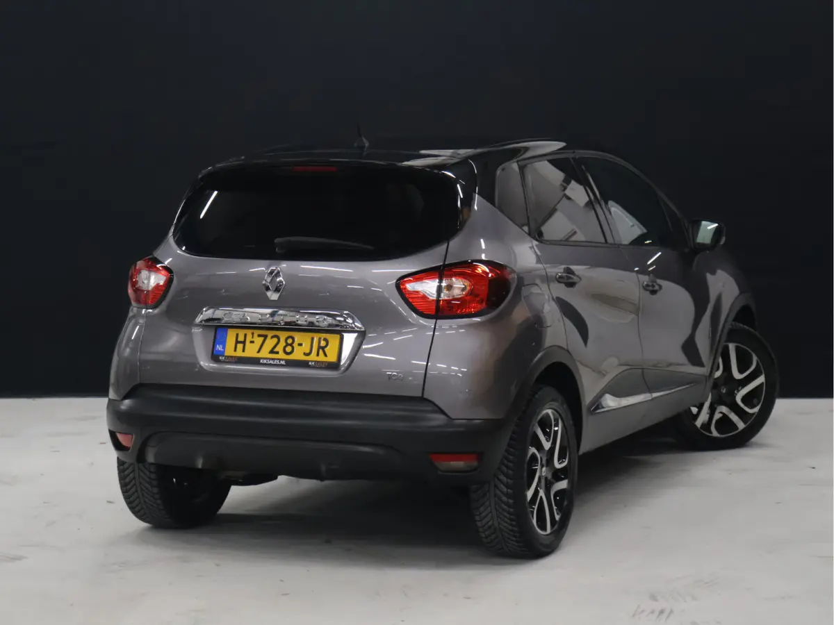 1.2 TCe Dynamique [CAMERA, HALF LEDER, PDC ACHTER, CRUISE CONTROL, BLUETOOTH, CLIMATE CONTROL, NAVIGATIE, NIEUWSTAAT]