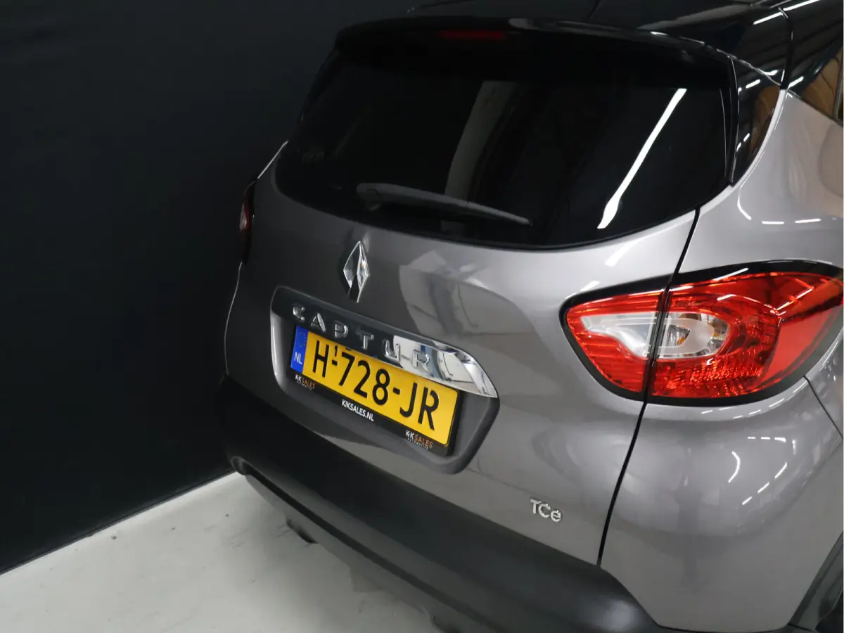 1.2 TCe Dynamique [CAMERA, HALF LEDER, PDC ACHTER, CRUISE CONTROL, BLUETOOTH, CLIMATE CONTROL, NAVIGATIE, NIEUWSTAAT]