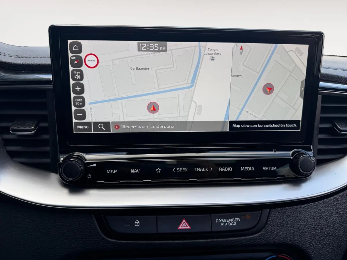 1.0 T-GDi GT-Line | Panorama schuifdak | Navigatie | Camera | Apple Carplay \ Android auto | Stoelverwarming/ Stuurverwarming | Cruise control | Lichtmetalen Velgen |