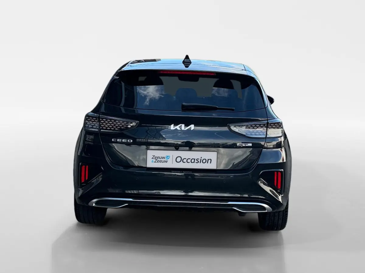 1.0 T-GDi GT-Line | Panorama schuifdak | Navigatie | Camera | Apple Carplay \ Android auto | Stoelverwarming/ Stuurverwarming | Cruise control | Lichtmetalen Velgen |