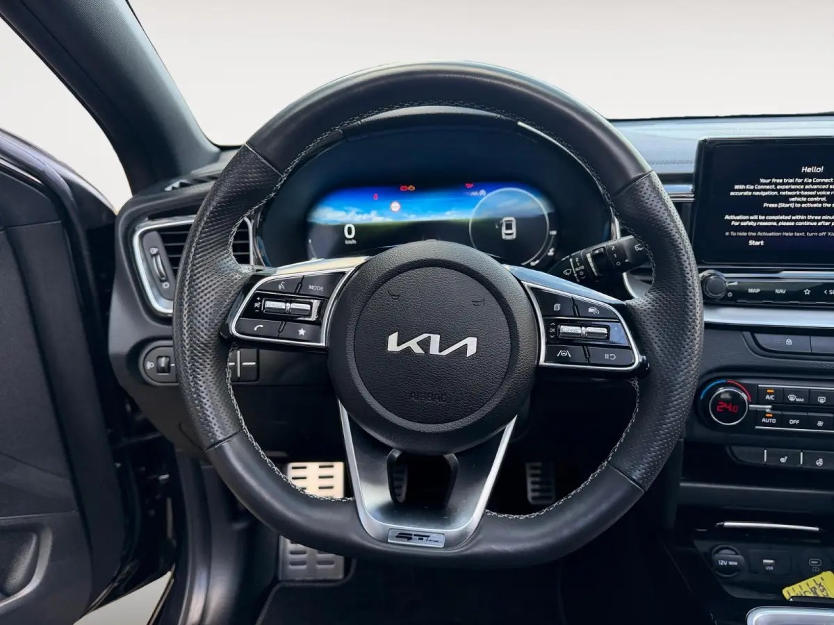 1.0 T-GDi GT-Line | Panorama schuifdak | Navigatie | Camera | Apple Carplay \ Android auto | Stoelverwarming/ Stuurverwarming | Cruise control | Lichtmetalen Velgen |