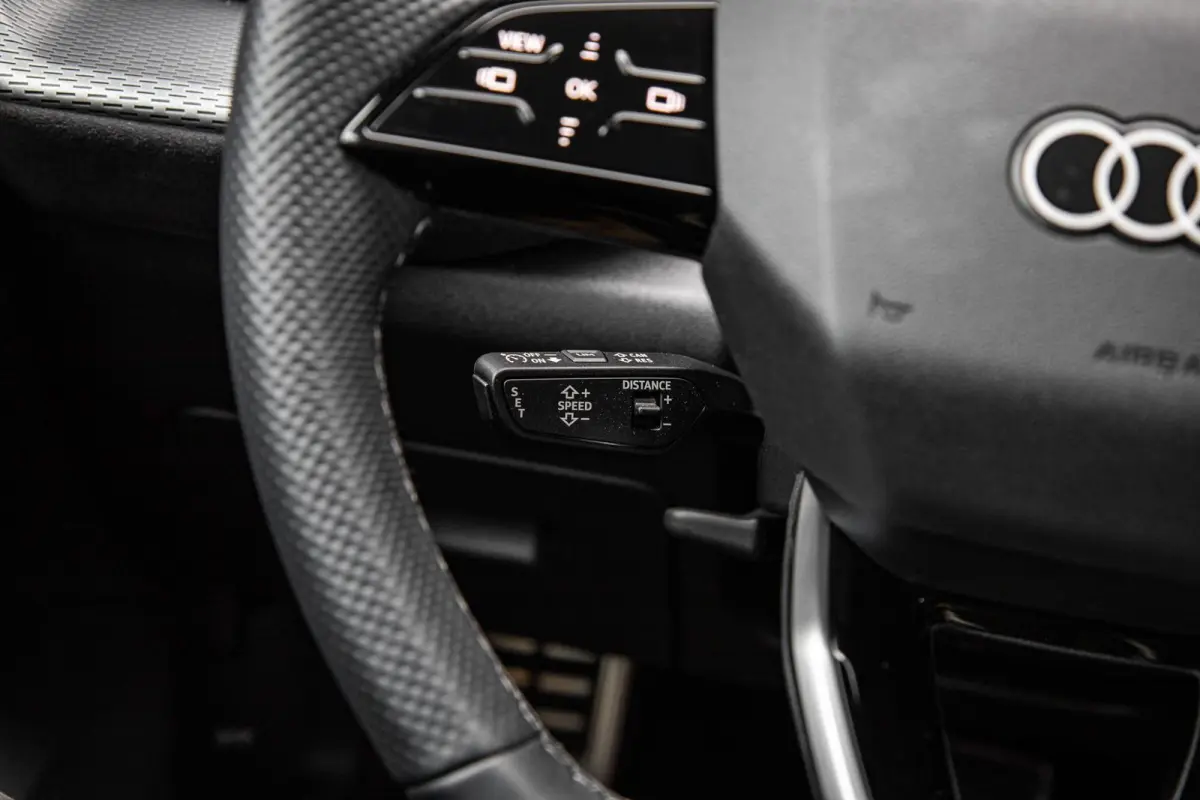 2.0 e-hybrid 367pk quattro S edition Competition | 21" LMV | Trekhaak | 360 Camera | Memory Stoel | Alcantara | Ambianceverlichting