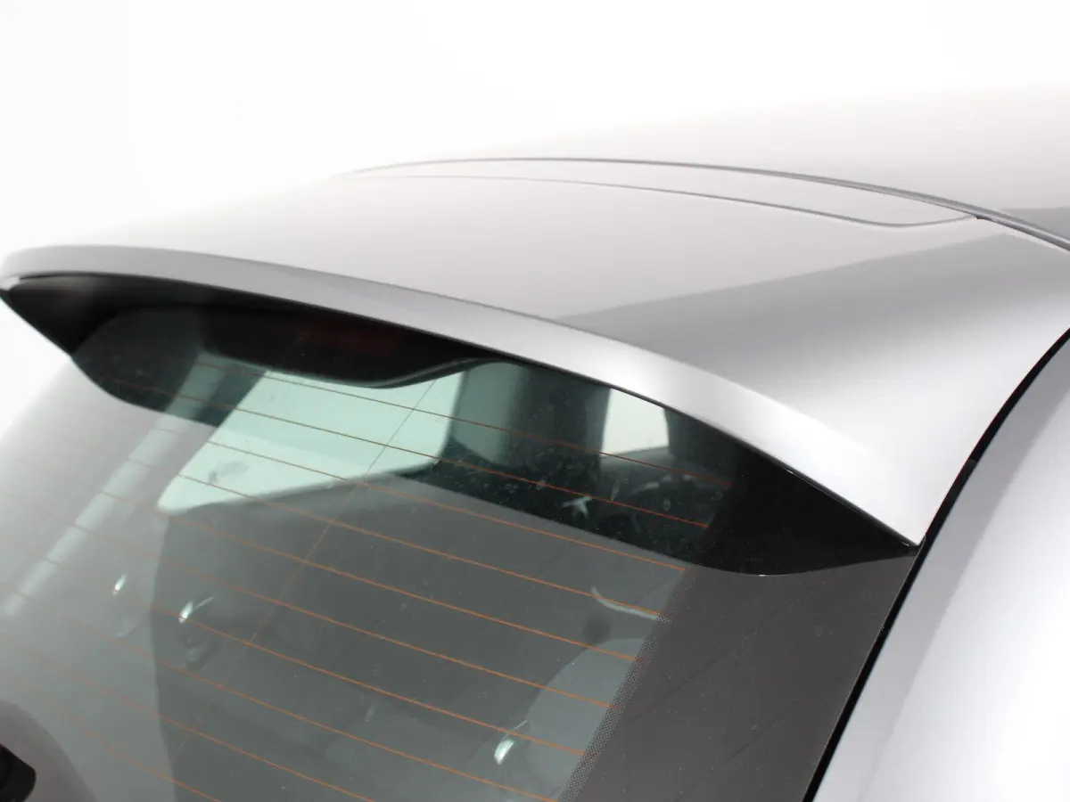 Urban 42 kWh Airco Climatronic 360 Camera Stoelverwarming Keyless Wireless CarPlay Dodehoek Assistant 85 kW Charger Actieradius 320km WLTP