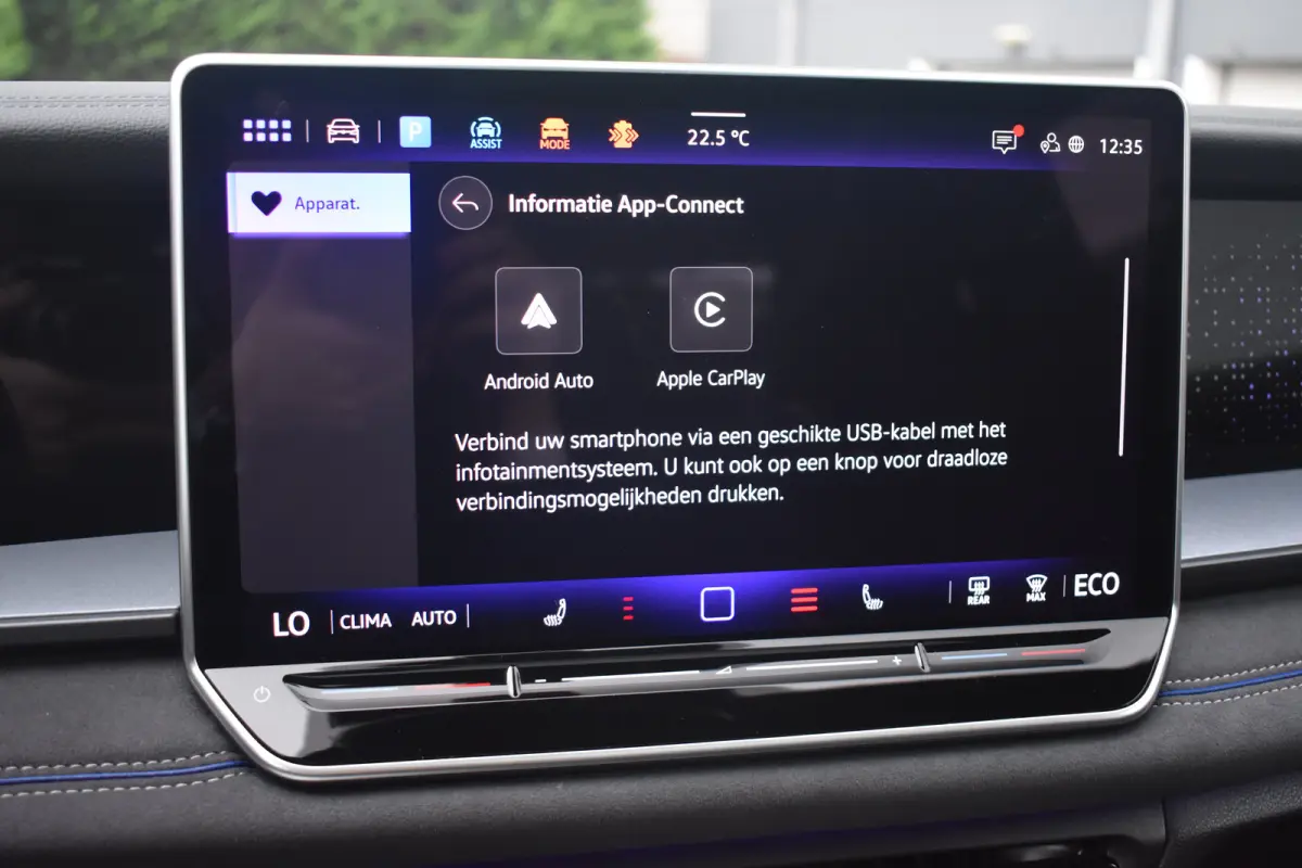 1.5 eHybrid 204PK R-Line Edition | ACC | Navigatie Discover Pro | Dode hoek detectie | Head-up display | Schuif-kanteldak | Wegklapbare trekhaak | 360 camera | VERLENGDE GARANTIE!
