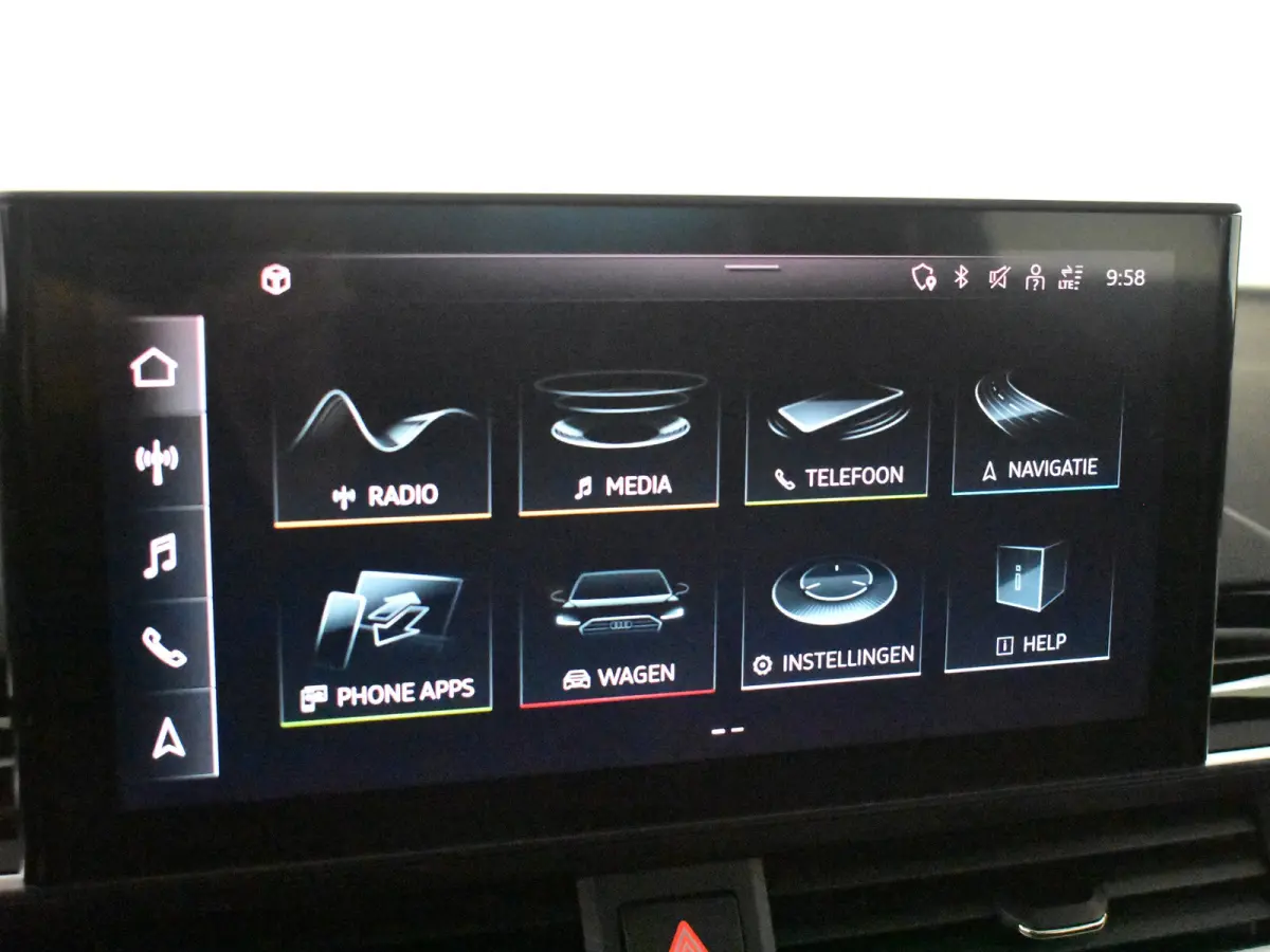 35 TFSI Launch edition Sport 150PK AUTO | Cruise control adapt | Climate control | Keyless start | Parkeersensoren | App connect | DAB | LED | 19"LMV