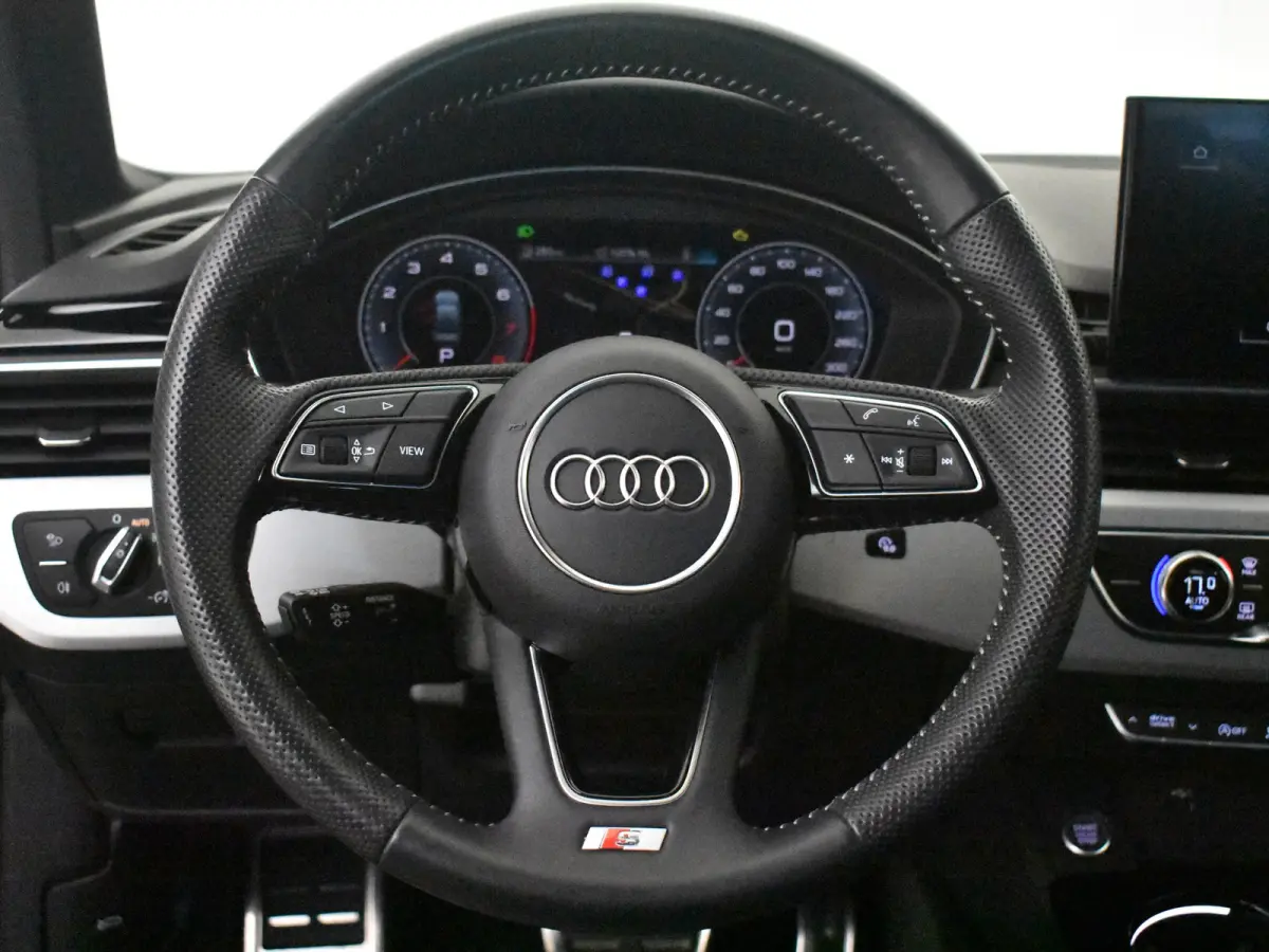 35 TFSI Launch edition Sport 150PK AUTO | Cruise control adapt | Climate control | Keyless start | Parkeersensoren | App connect | DAB | LED | 19"LMV