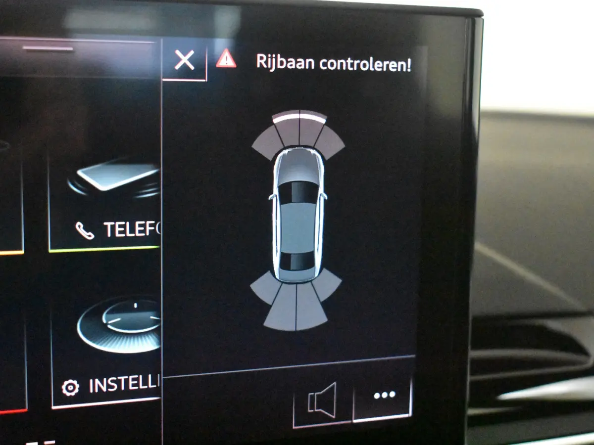 35 TFSI Launch edition Sport 150PK AUTO | Cruise control adapt | Climate control | Keyless start | Parkeersensoren | App connect | DAB | LED | 19"LMV