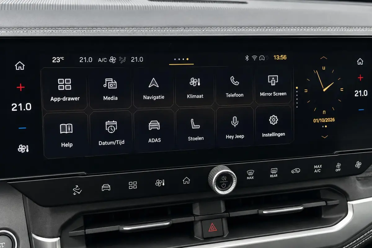 First Edition 74 kWh | Navigatie | Elektrisch Schuif/kanteldak | 360 graden Camera | Stoel & stuurverwarming | Parkeersensoren | LMV 20" |