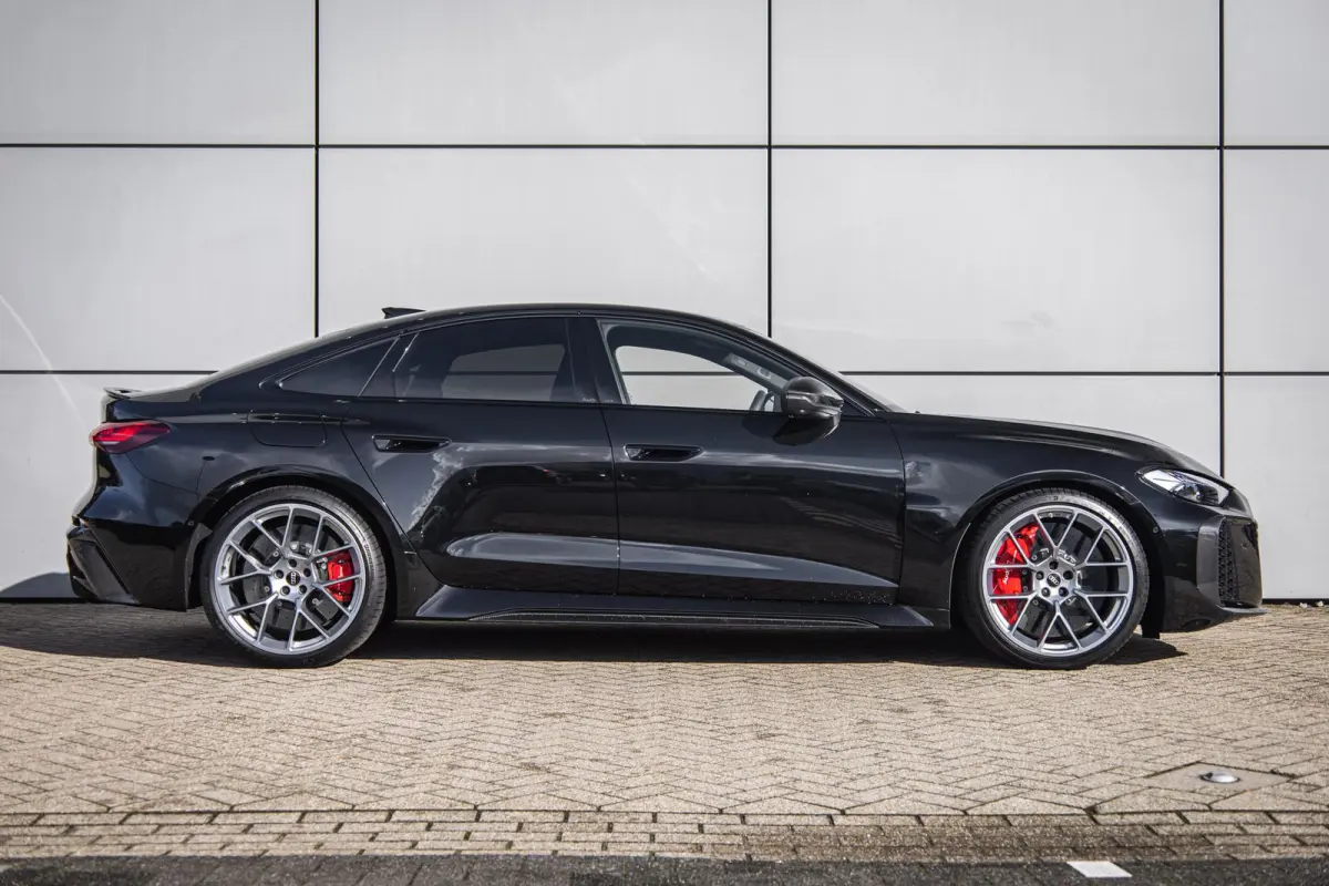 RS 5 Limousine 2.9 e-hybrid 639pk quattro | Keramisch | Carbon | Panoramadak | Audi Sport pakket