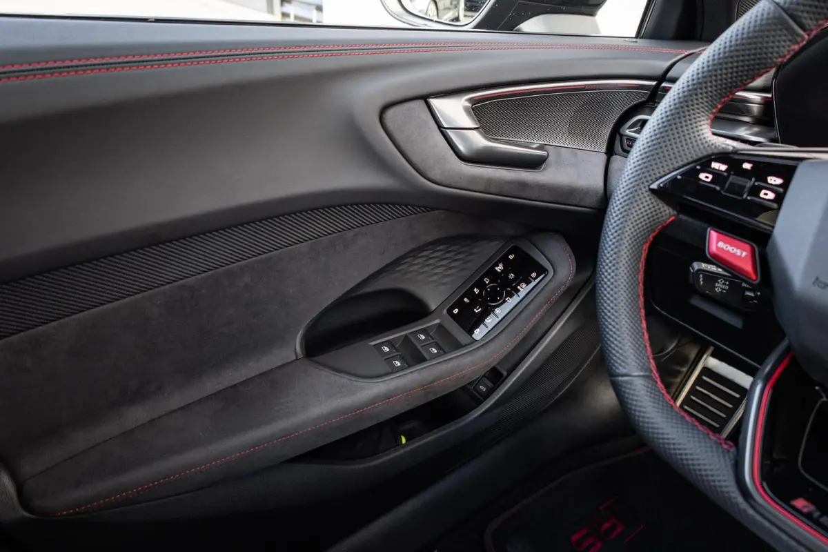 RS 5 Limousine 2.9 e-hybrid 639pk quattro | Keramisch | Carbon | Panoramadak | Audi Sport pakket