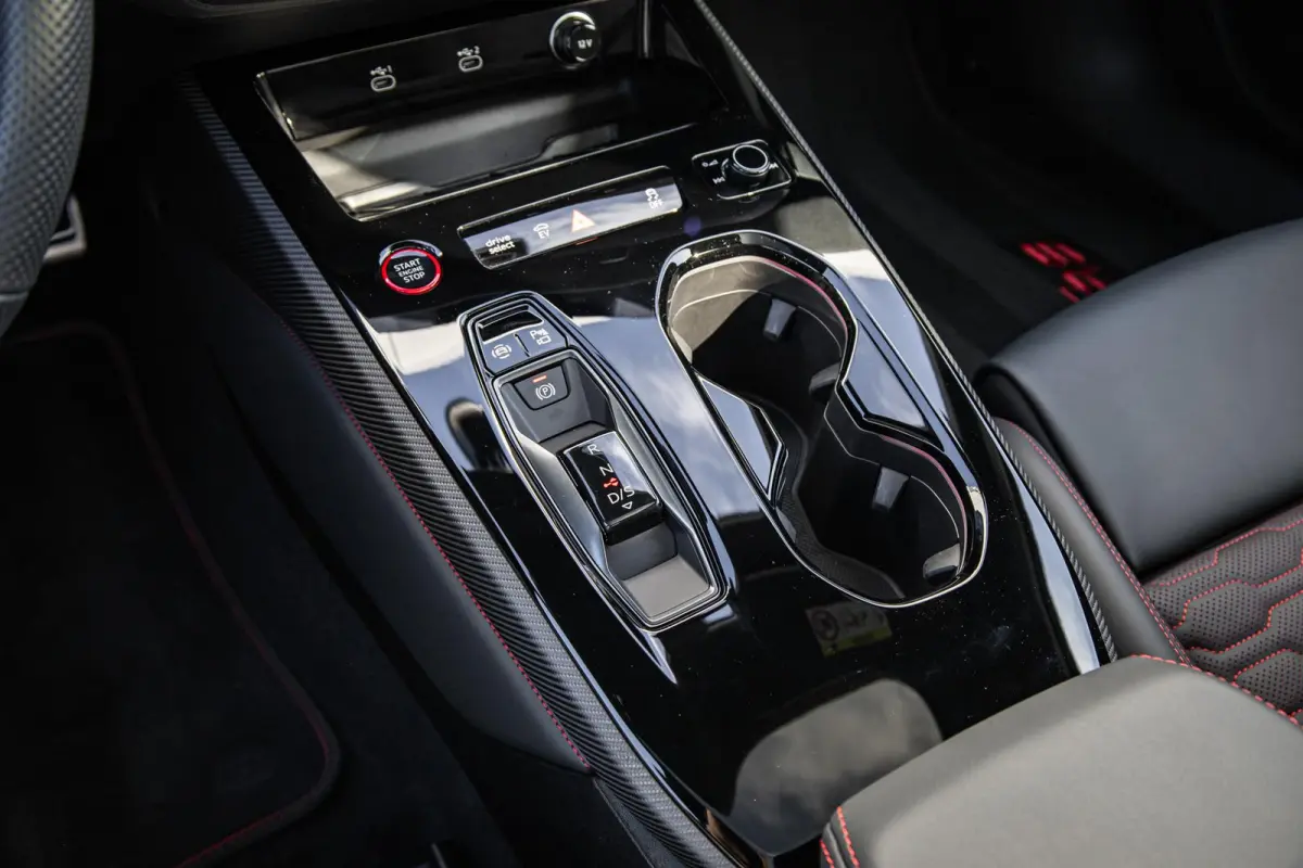 RS 5 Limousine 2.9 e-hybrid 639pk quattro | Keramisch | Carbon | Panoramadak | Audi Sport pakket