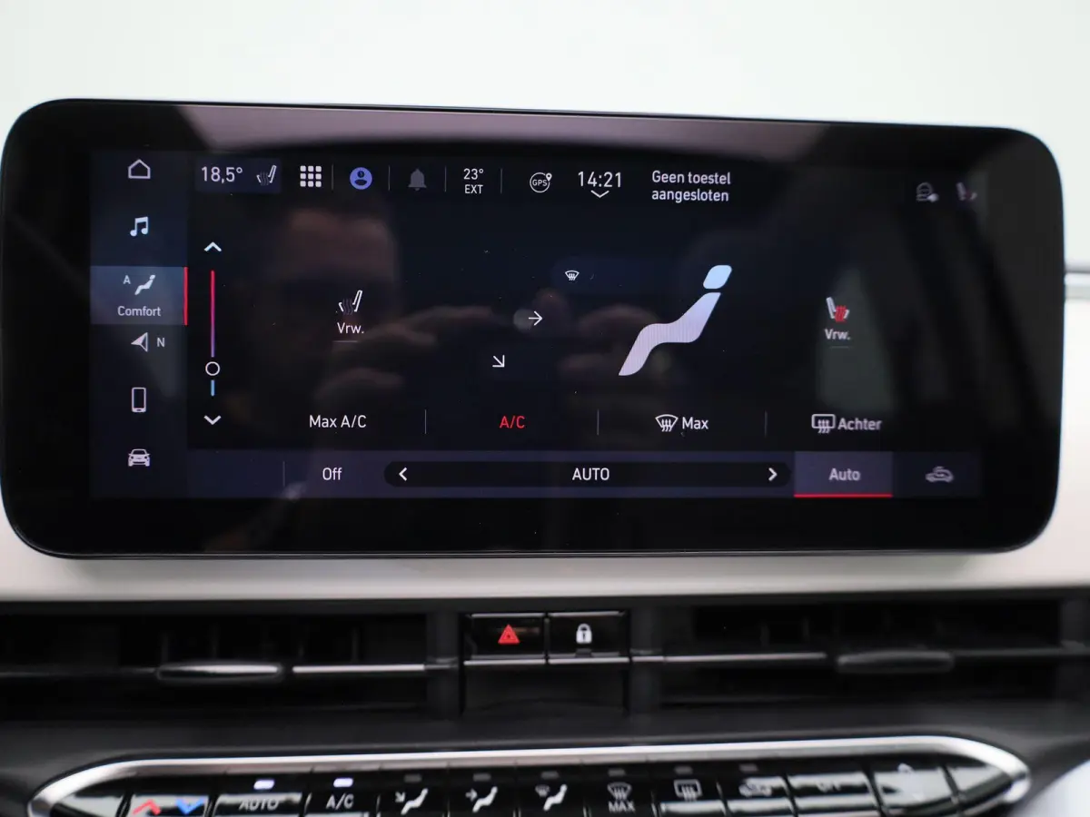 C Icon 42 kWh | Navigatie | Parkeersensoren | Stoelverwarming | 16" Lichtmetalen velgen | Apple Carplay/Android Auto |