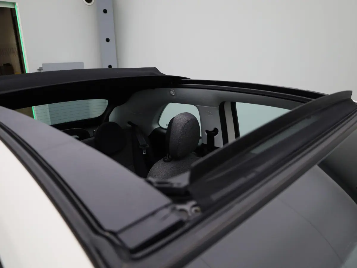 C Icon 42 kWh | Navigatie | Parkeersensoren | Stoelverwarming | 16" Lichtmetalen velgen | Apple Carplay/Android Auto |