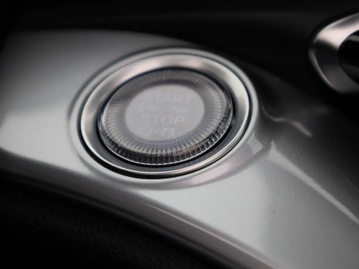 C Icon 42 kWh | Navigatie | Parkeersensoren | Stoelverwarming | 16" Lichtmetalen velgen | Apple Carplay/Android Auto |