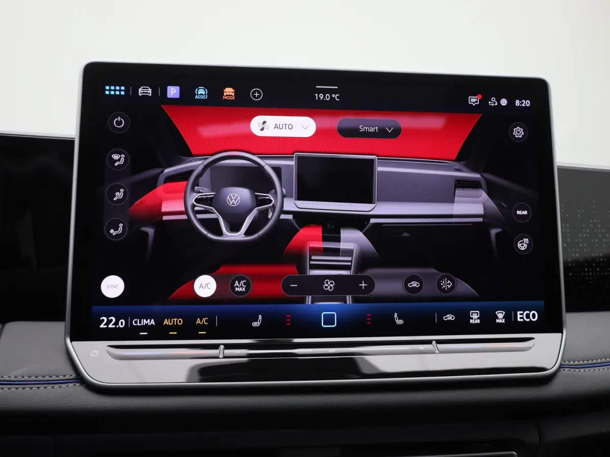 1.5 eHybrid R-Line Edition 204 PK| Origineel Nederlands | 1e Eigenaar | Panoramadak | Trekhaak | Navigatie Groot | Harman Kardon Premium Audio | Head-Updisplay | Stoelverwarming | Stuurwielv