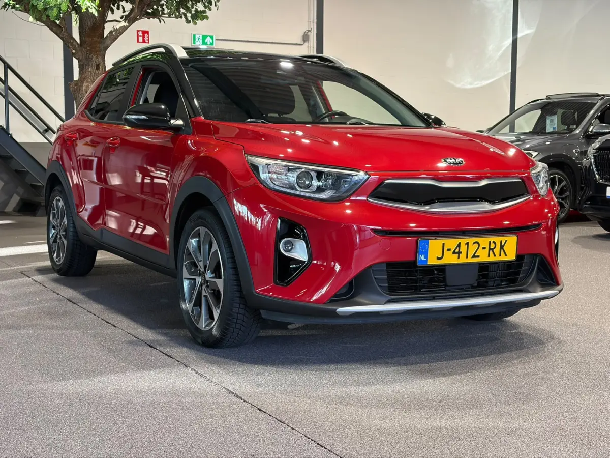 1.0 T-GDi DynamicPlusLine Camera | Carplay | Lane assist | DAB