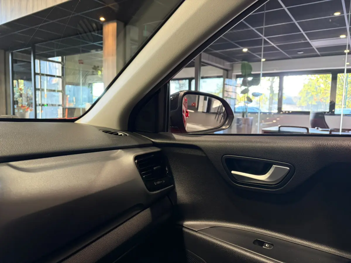 1.0 T-GDi DynamicPlusLine Camera | Carplay | Lane assist | DAB