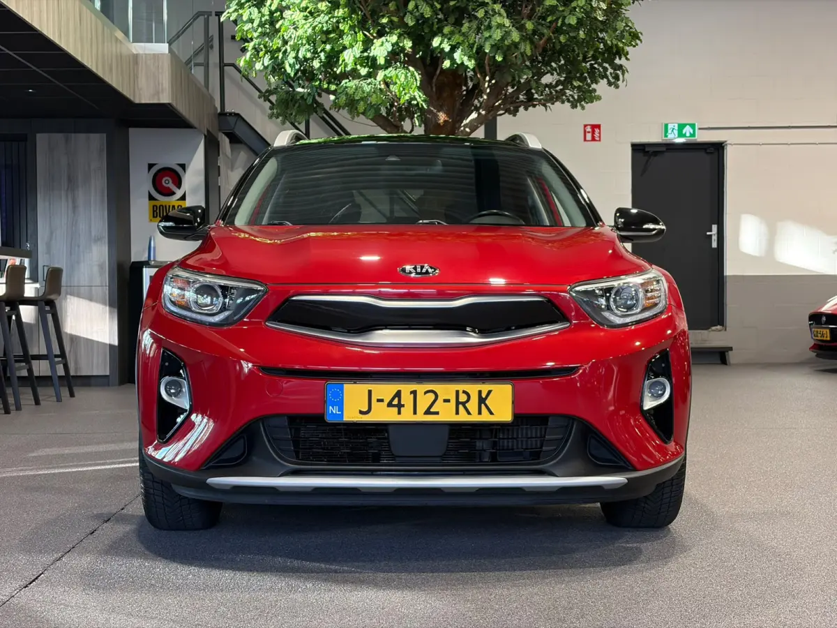 1.0 T-GDi DynamicPlusLine Camera | Carplay | Lane assist | DAB