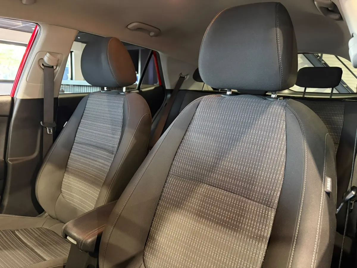 1.0 T-GDi DynamicPlusLine Camera | Carplay | Lane assist | DAB