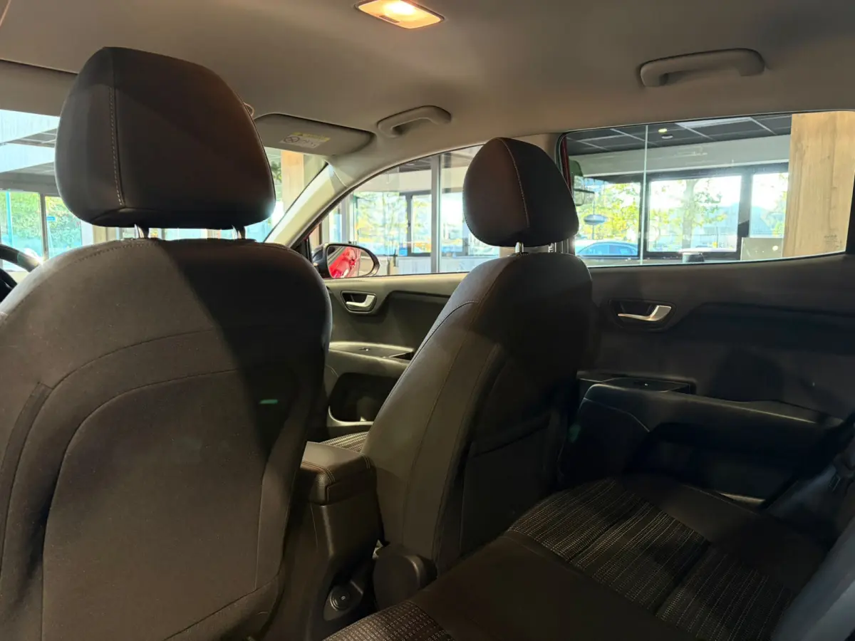 1.0 T-GDi DynamicPlusLine Camera | Carplay | Lane assist | DAB