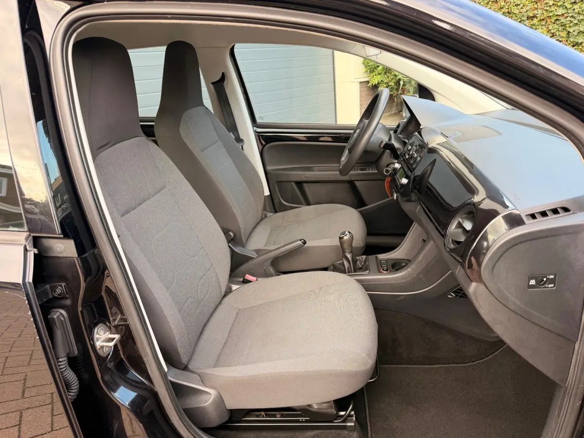 Up! 1.0 move up! BlueMotion/Airco/Aux/Bluetooth telefoonvoorbereiding/Lmv/Elek-pakket/5 deurs