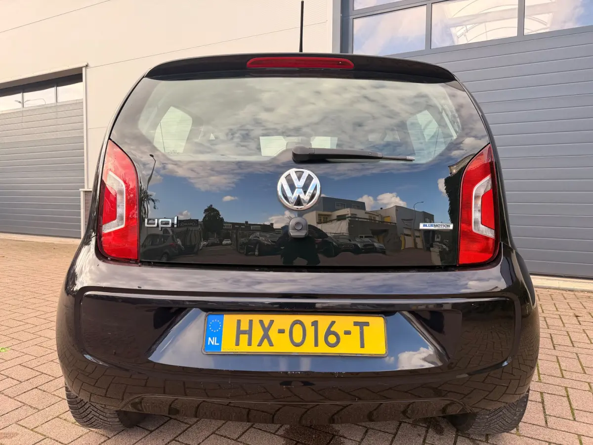 Up! 1.0 move up! BlueMotion/Airco/Aux/Bluetooth telefoonvoorbereiding/Lmv/Elek-pakket/5 deurs