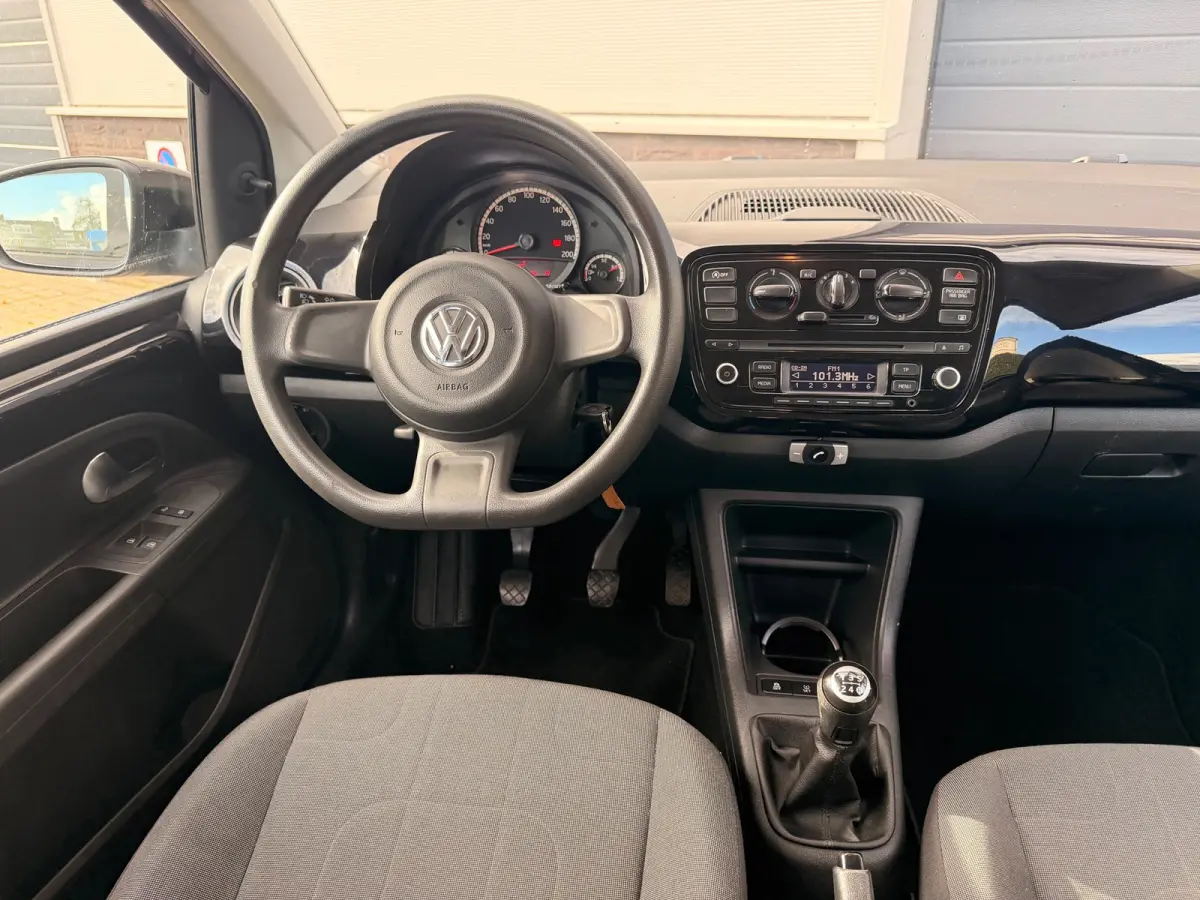 Up! 1.0 move up! BlueMotion/Airco/Aux/Bluetooth telefoonvoorbereiding/Lmv/Elek-pakket/5 deurs