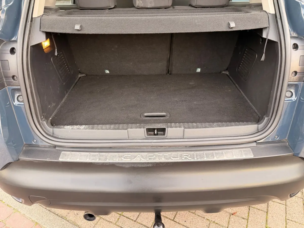 0.9 TCe /Navi/Cruise-c/Led/Airco/Trekhaak/AUX/Dealer-onderhouden