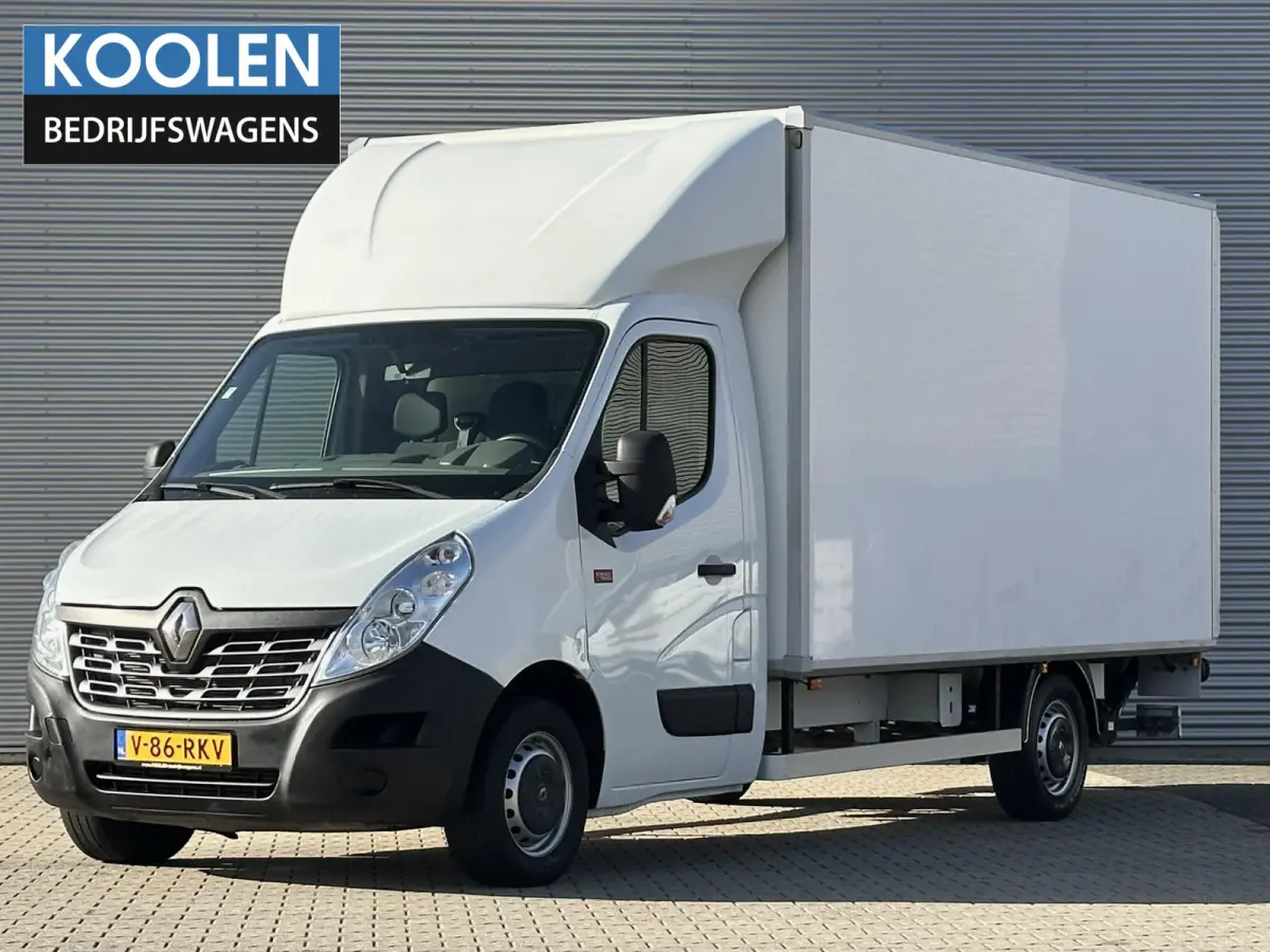 T35 2.3 dCi bakwagen met laadklep