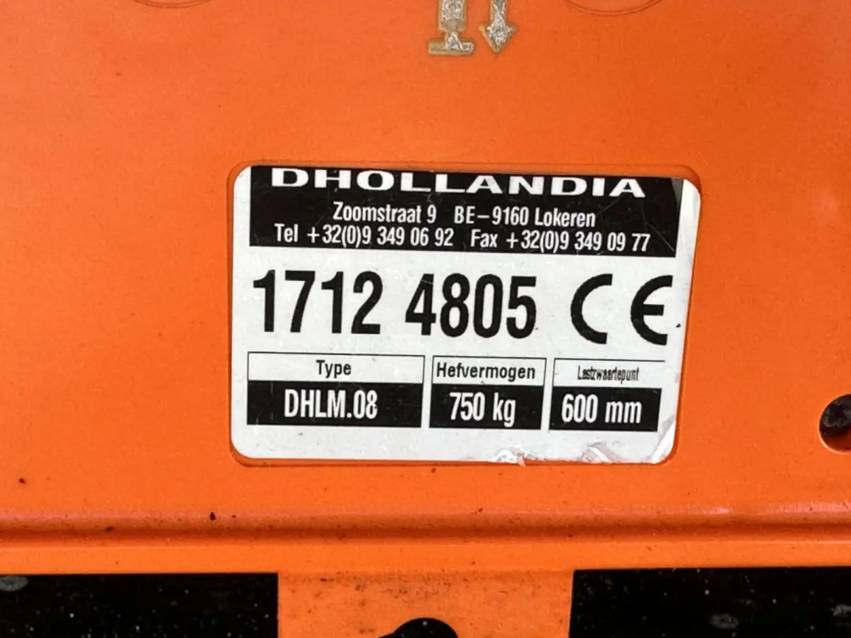 T35 2.3 dCi bakwagen met laadklep