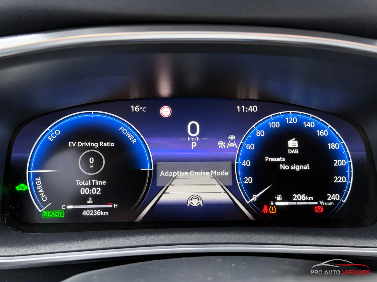 Hybrid 140 Active wireless carplay Camera_Full option