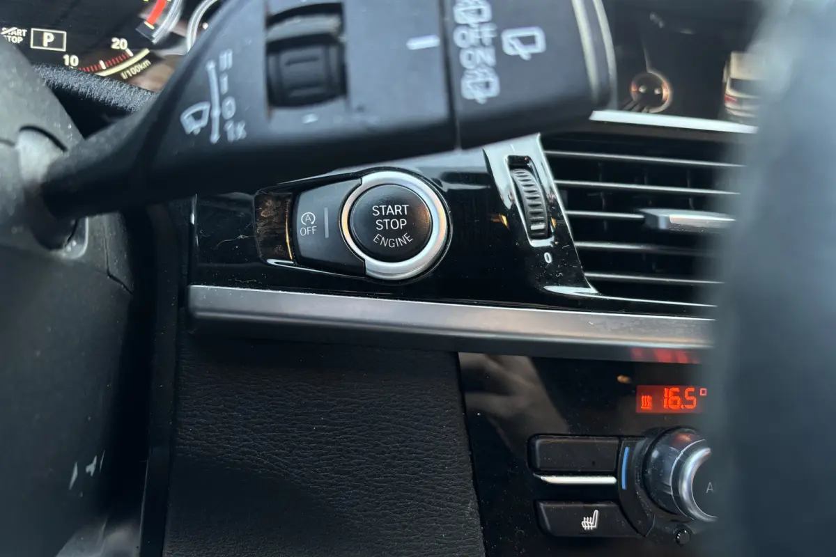 xDrive28i Executive | Head-Up | Trekhaak | Memory | Leder | Stoelverwarming | PDC A | Elektrische Klep