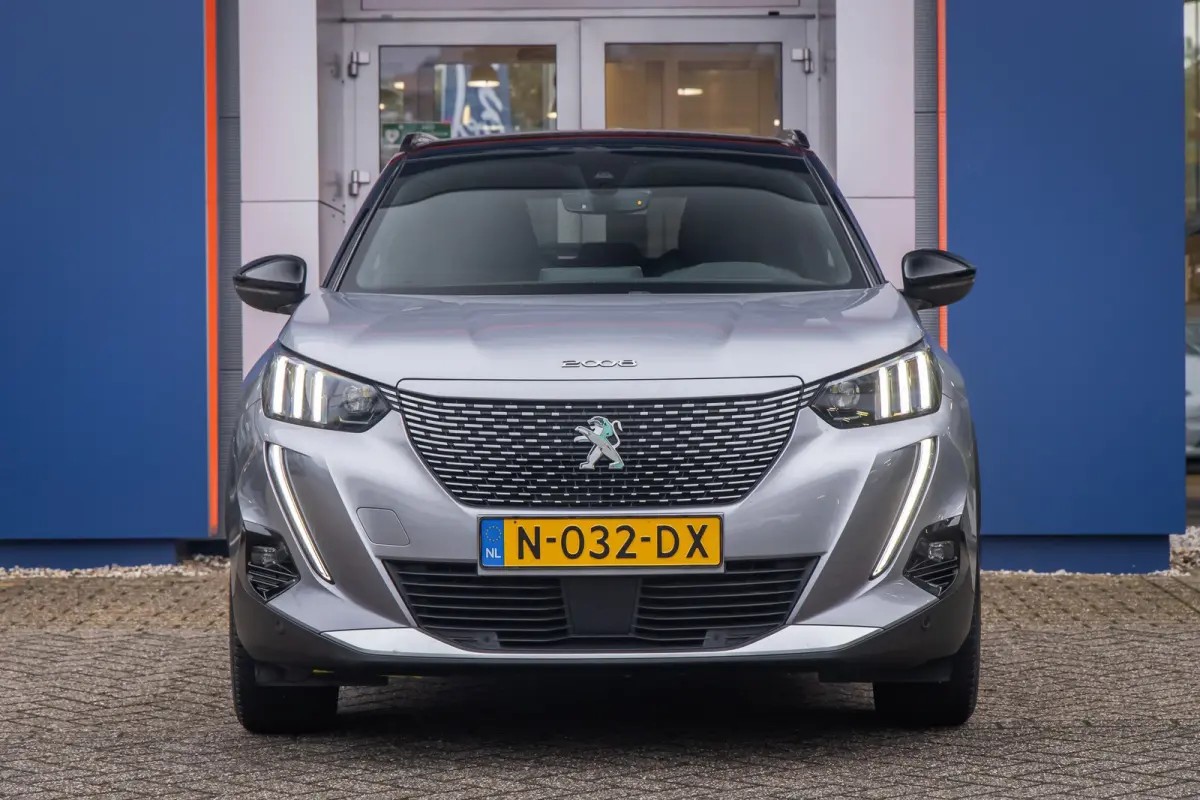 EV GT-LINE 50 kWh | Camera | Stoelverwarming | Apple Carplay/Android Auto | Keyless | Navigatie | Sportstoelen | Achteruitrijcamera | Apple Carplay/Android Auto|telefoonintegratie premium | 