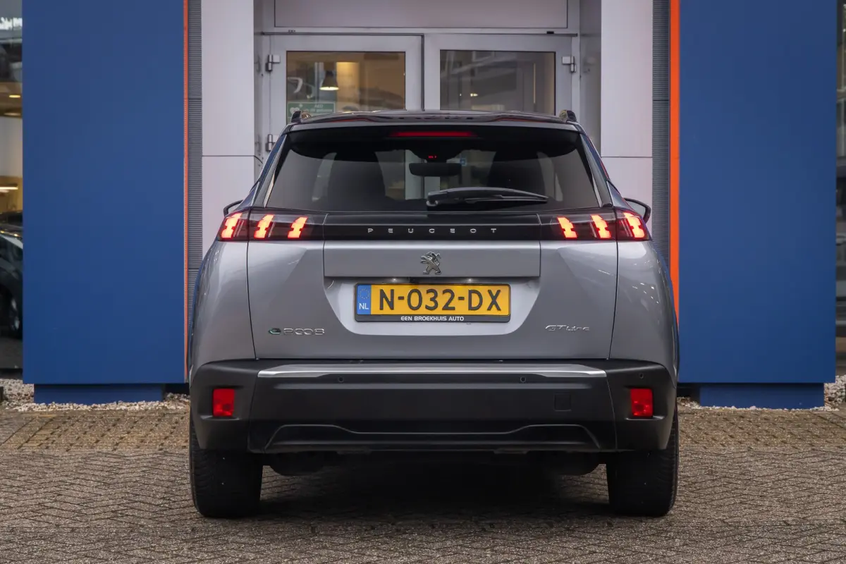 EV GT-LINE 50 kWh | Camera | Stoelverwarming | Apple Carplay/Android Auto | Keyless | Navigatie | Sportstoelen | Achteruitrijcamera | Apple Carplay/Android Auto|telefoonintegratie premium | 