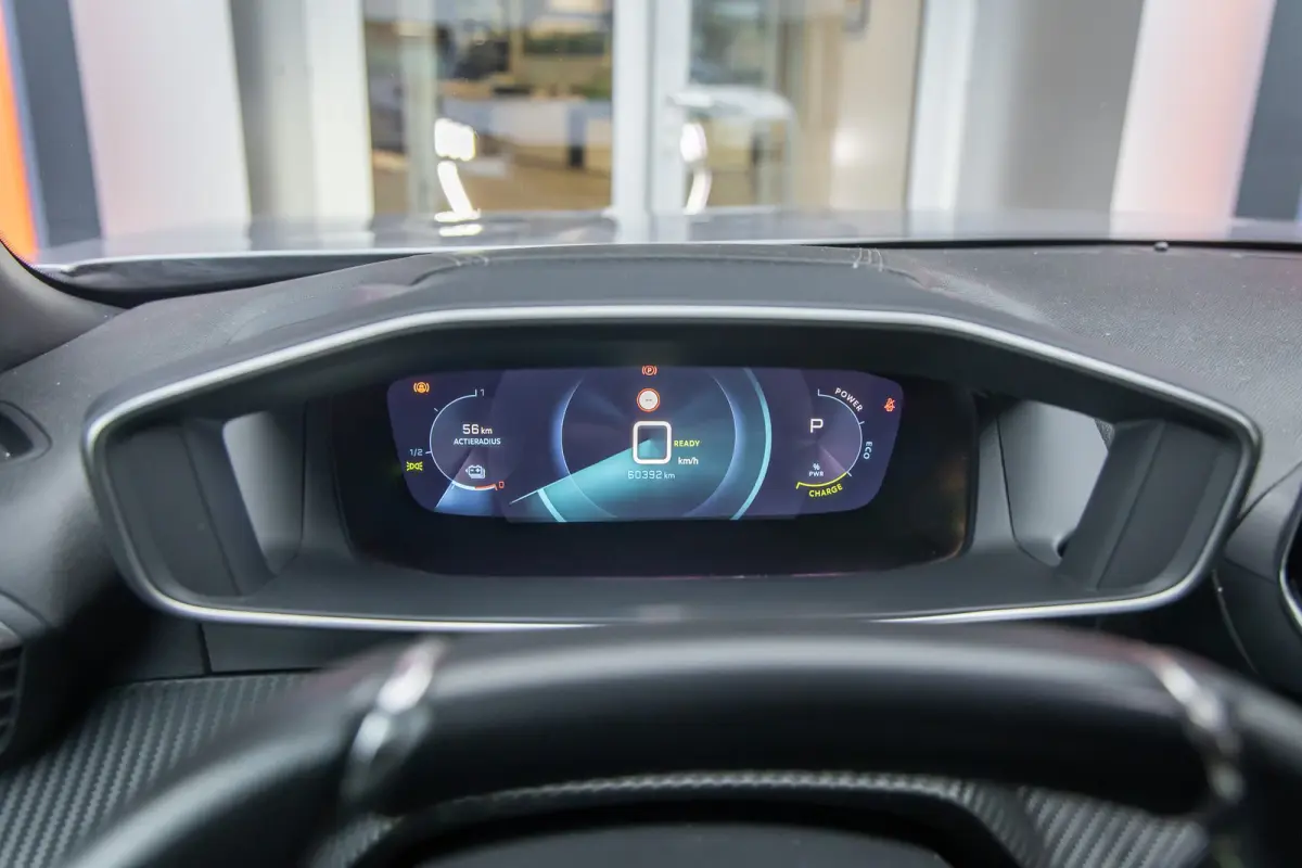 EV GT-LINE 50 kWh | Camera | Stoelverwarming | Apple Carplay/Android Auto | Keyless | Navigatie | Sportstoelen | Achteruitrijcamera | Apple Carplay/Android Auto|telefoonintegratie premium | 