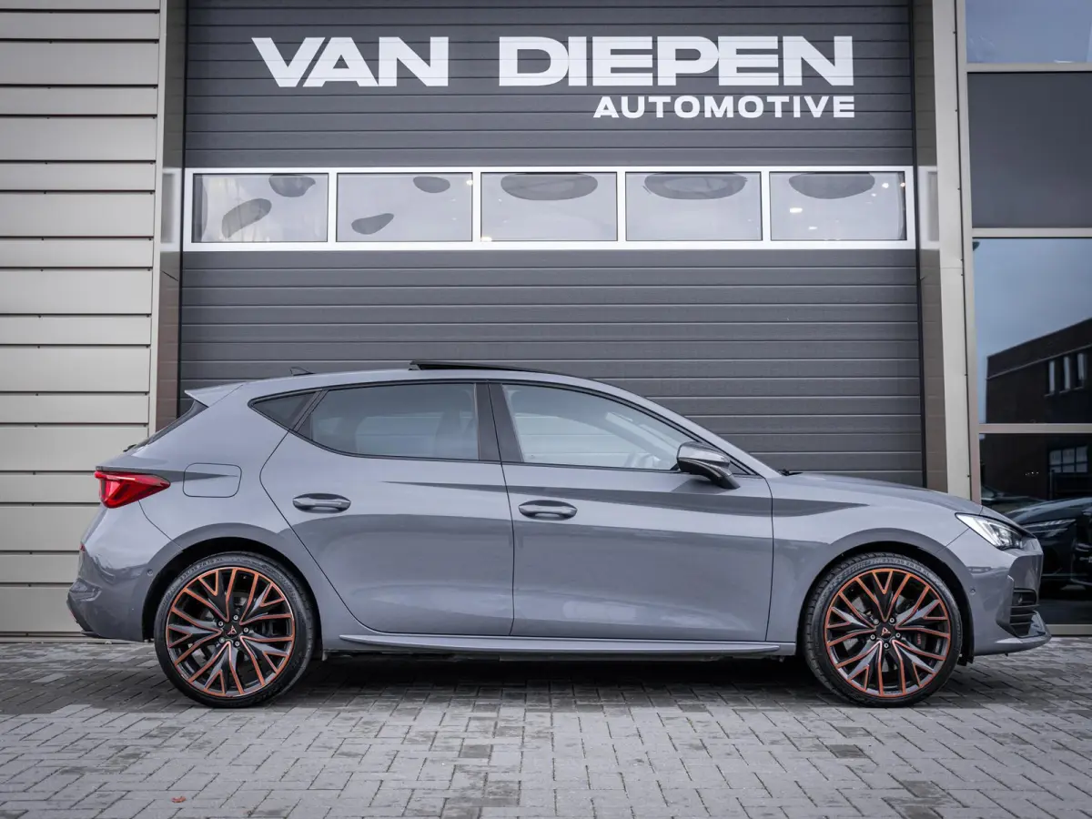 1.4 e-Hybrid VZ Copper Edition 245PK - Pano l ACC l Camera l Carplay