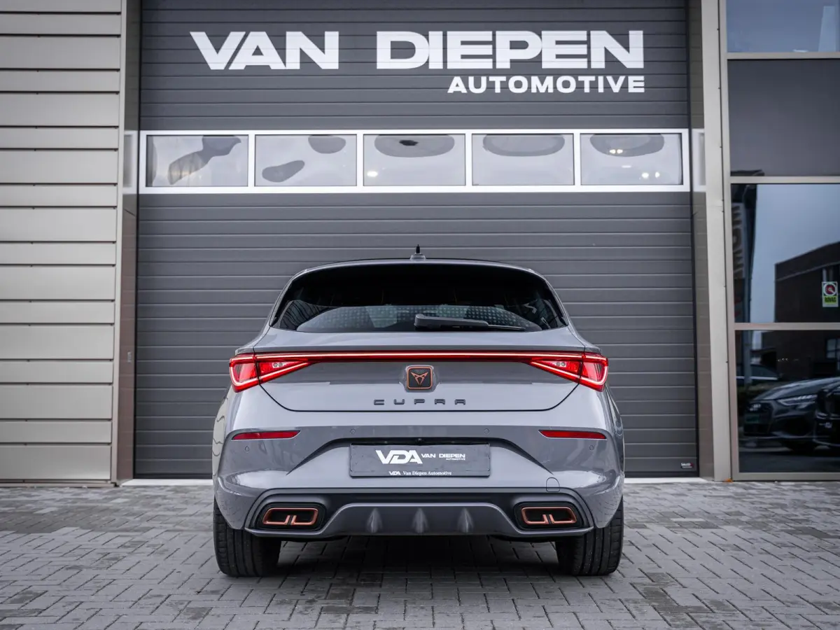 1.4 e-Hybrid VZ Copper Edition 245PK - Pano l ACC l Camera l Carplay