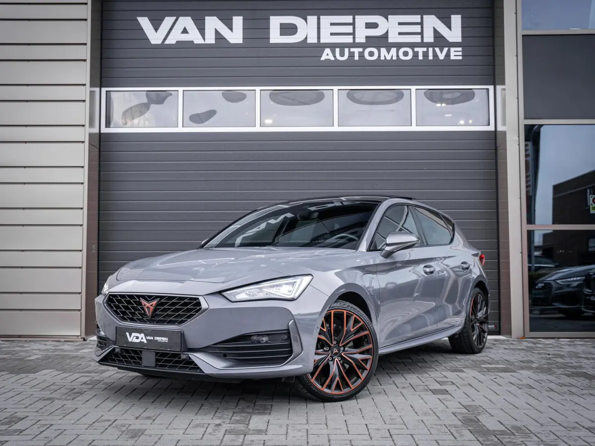 1.4 e-Hybrid VZ Copper Edition 245PK - Pano l ACC l Camera l Carplay