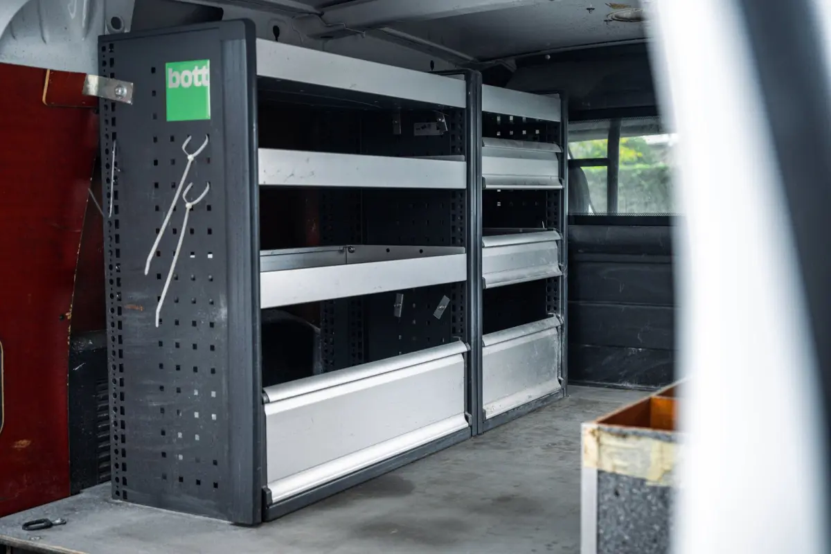 Electric L2 Premium Soh % I Kastinrichting I Zwaailamp I Camera I Climate I Cruise I Parkeersensoren I BTW