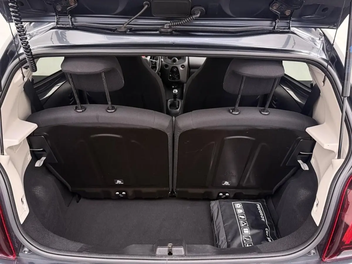 1.0 e-VTi Pack Dynamic Airco/Dab/Chrome