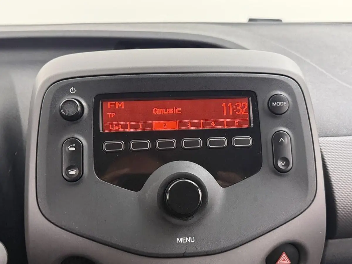 1.0 e-VTi Pack Dynamic Airco/Dab/Chrome