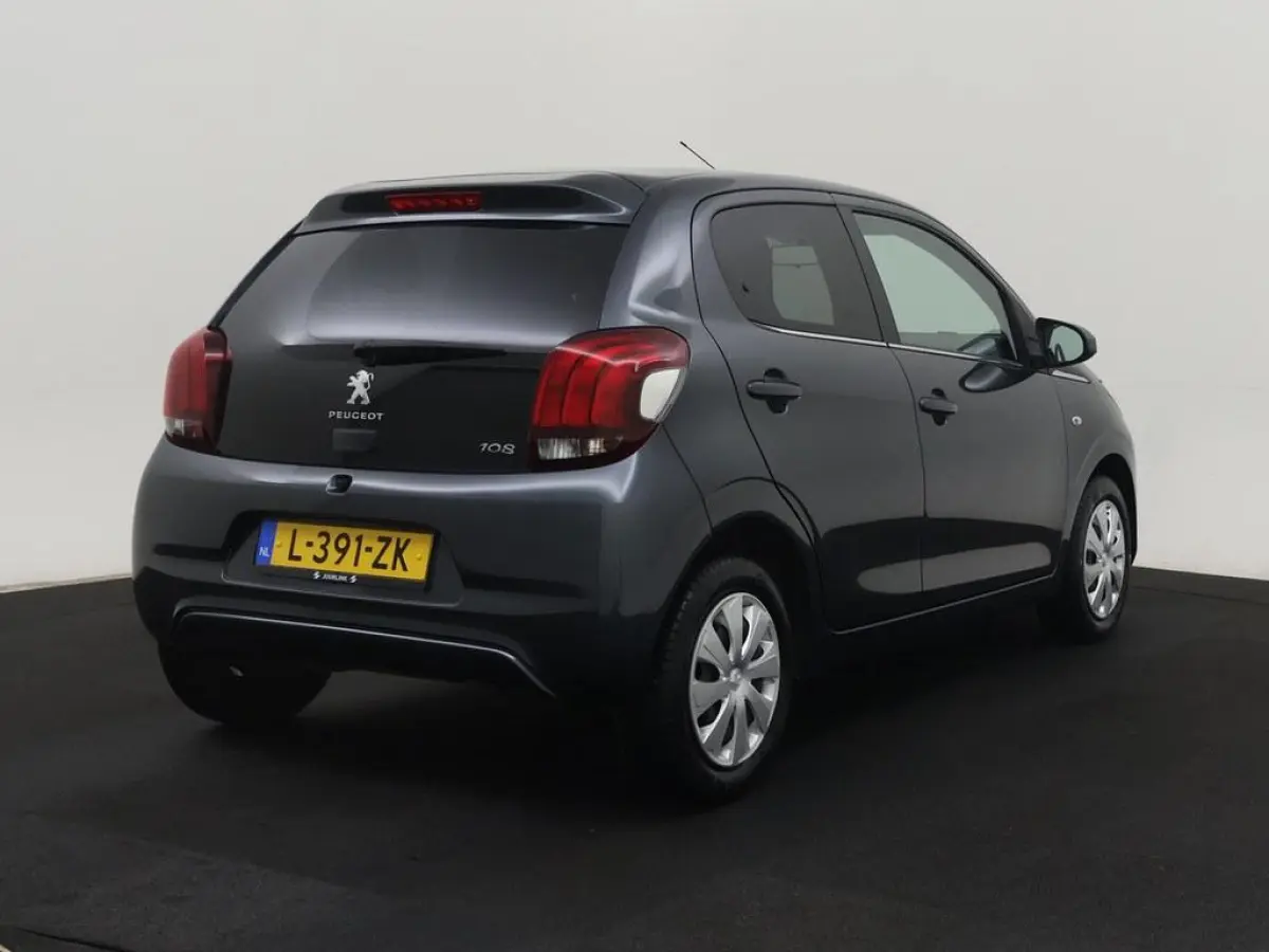 1.0 e-VTi Pack Dynamic Airco/Dab/Chrome