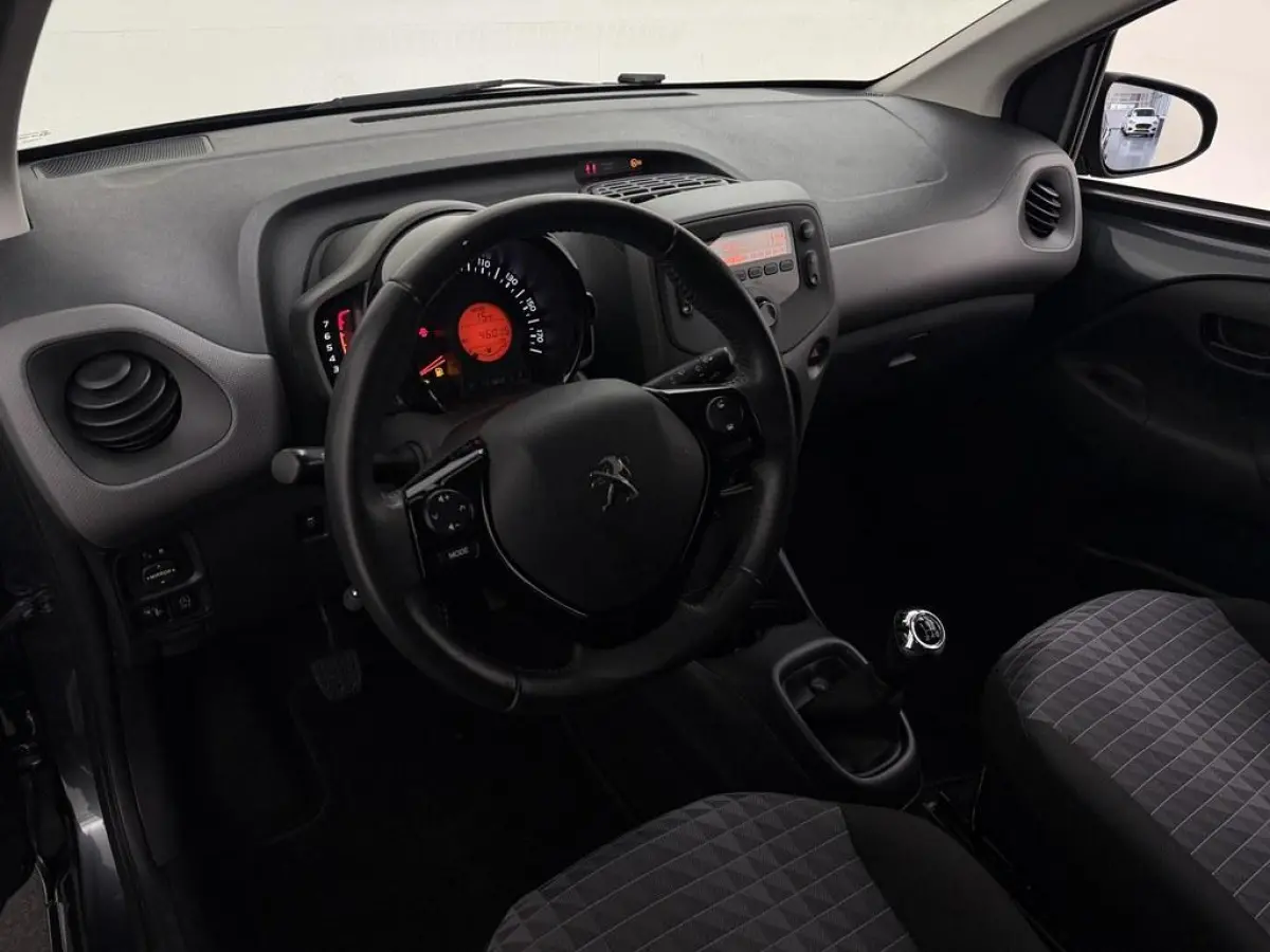 1.0 e-VTi Pack Dynamic Airco/Dab/Chrome